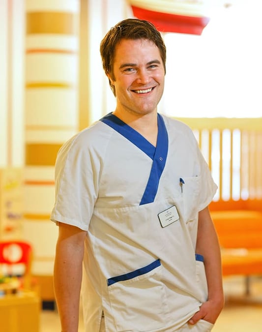 Johan Kaarme, chef för barnakuten på Akademiska barnsjukhuset och doktorand vid Uppsala universitet