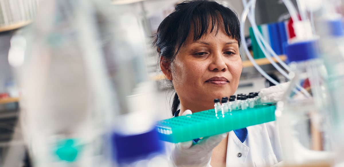 Immunsvaret efter vaccination mot covid-19 är begränsat hos svårt njursjuka som behandlas med bloddialys. Det visar en studie vid Akademiska sjukhuset/Uppsala universitet (Foto: Johan Alp - genrebild)