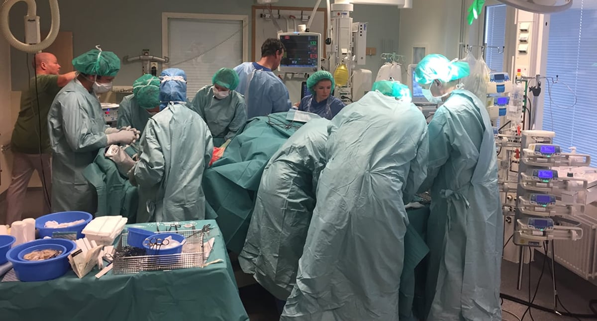 Snabbare och bättre kirurgiska metoder, effektivare smärtlindring och kortare vårdtider är några exempel på hur brännskadevården utvecklats sedan starten på Akademiska 1967.