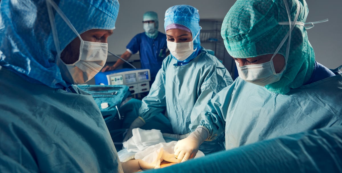 Den 14-16 september samlas läkare och sjuksköterskor inom anestesi och intensivvård till ett nationellt möte i Uppsala. Många högaktuella ämnen tas upp, bland annat skillnader mellan covid-19 och andra orsaker till andningssvikt; kunskap man fått under coronapandemin som lett till framsteg i behandlingen. Foto: Johan Alp