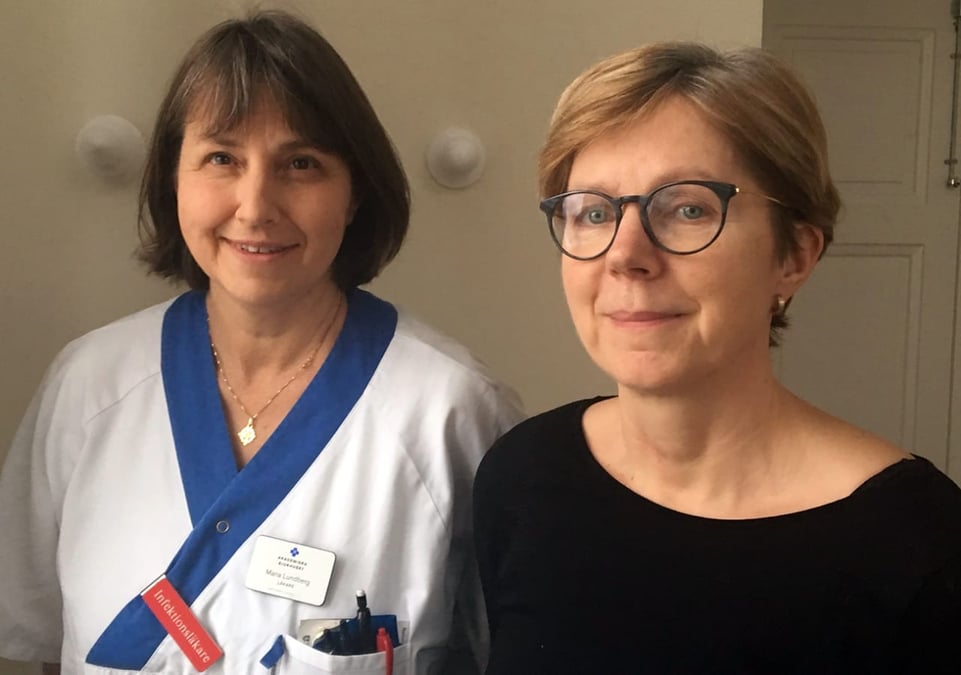 Hella Hultin och Maria Lundberg är initiativtagare till en kliniköverskridande utbildning för ST-läkare på Akademiska sjukhuset. Syftet är att stärka patientsäkerheten genom förbättrad kommunikation och ökat samarbete..