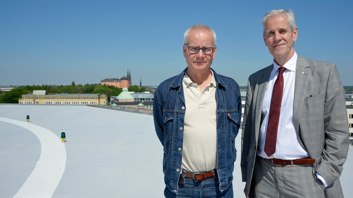 Sjukhusdirektör Per Elowsson och Börje Wennberg, ordförande i landstingsstyrelsen (S)