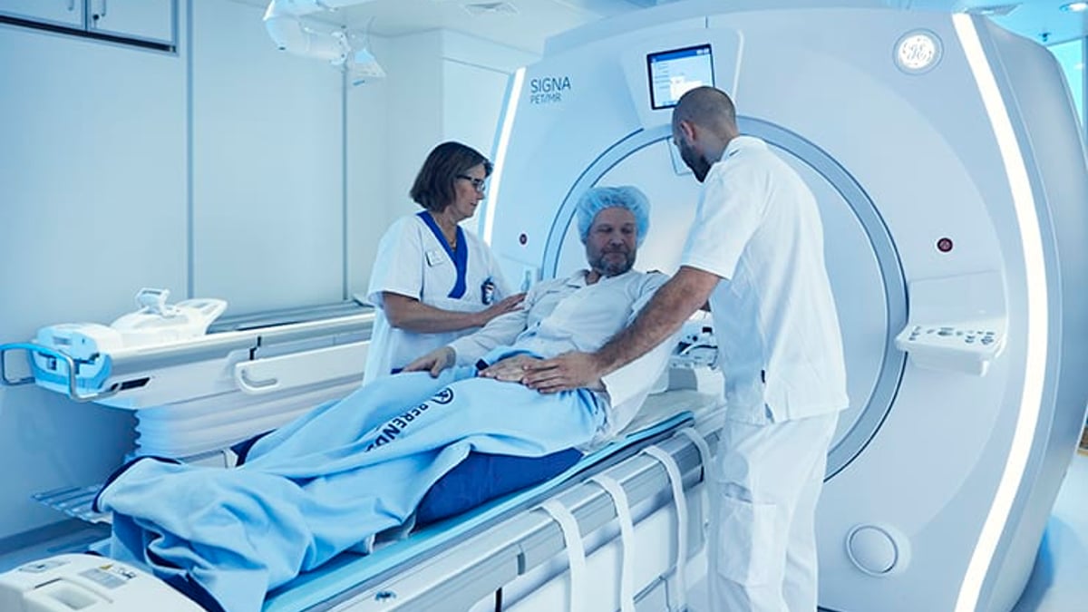 Medicinskt teknik som PET- och MR-kameror (bilden) blir allt viktigare i utredning/diagnostisering av sjukdomar, men också för att utvärdera effekten av olika behandlingar.