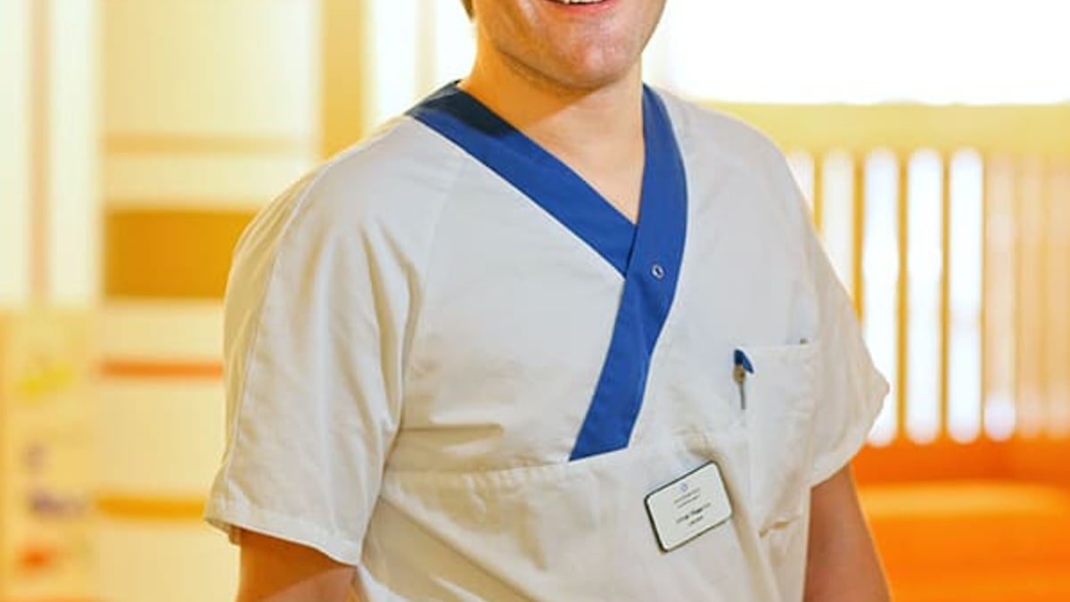 Johan Kaarme, chef för barnakuten på Akademiska barnsjukhuset och doktorand vid Uppsala universitet