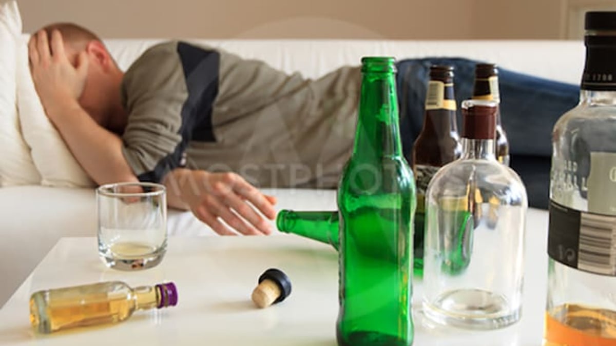 Unga med psykisk ohälsa och drogmissbruk är en utmaning för beroendevården. Enligt experter på Akademiska krävs multidimensionella bedömningar och nära samarbete med övriga sjukvården och socialtjänsten.