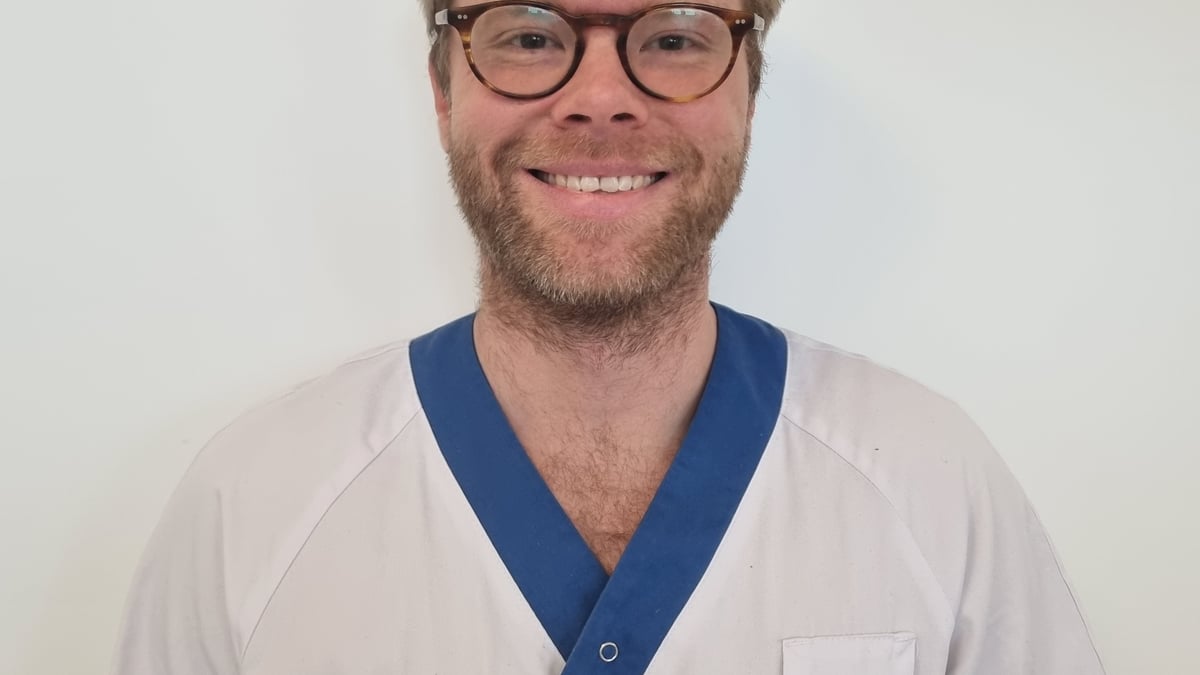 Adam Edholm, ST-läkare inom onkologisk endokrinologi, Akademiska sjukhuset;