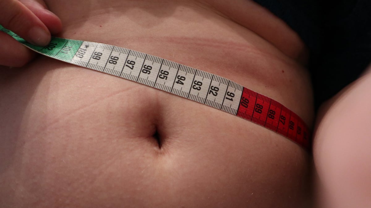 Cirka tre av hundra gravida drabbas av havandeskapsförgiftning. Fetma är en känd riskfaktor, men enligt forskare behövs mer träffsäkra metoder än BMI för att ringa in kvinnor i riskzonen. Foto: Genrebild från Mostphotos