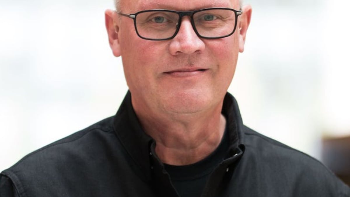 Rolf Larsson, överläkare vid avdelningen för klinisk farmakologi, Akademiska sjukhuset och professor vid institutionen för medicinska vetenskaper, Uppsala universitet