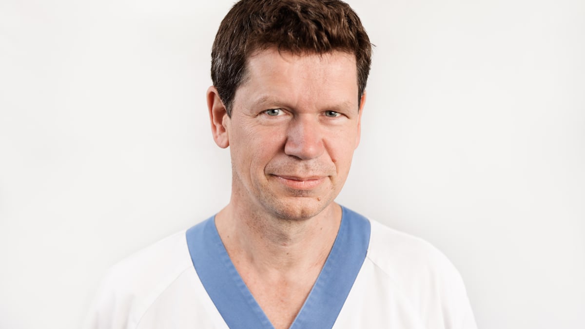 Henrik Lindman, överläkare i onkologi och expert på bröstcancer