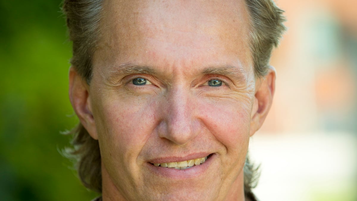 Överläkare och professor i geriatrik, Akademiska sjukhuset/Uppsala universitet