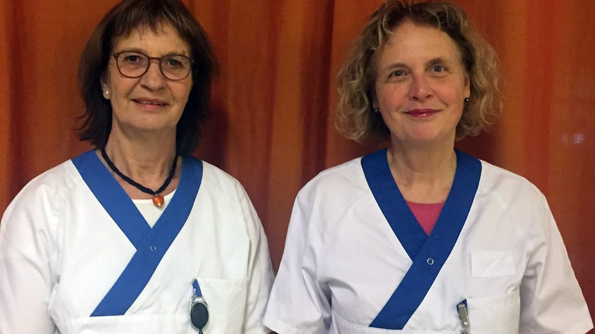 Anette Ståhlberg och Annika Åkvist, skötare respektive kurator inom psykosvården på Akademiska sjukhuset, har utvecklat en ny samtalsmodell som ska underlätta kommunikation med barn.