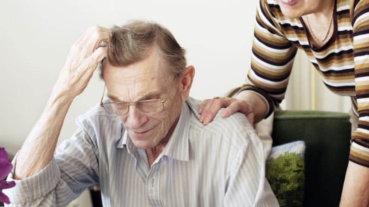 Över hälften av närstående till afasidrabbade upplever att de själva fått sämre psykisk hälsa. Det visar aktuell forskning vid Akademiska sjukhuset.