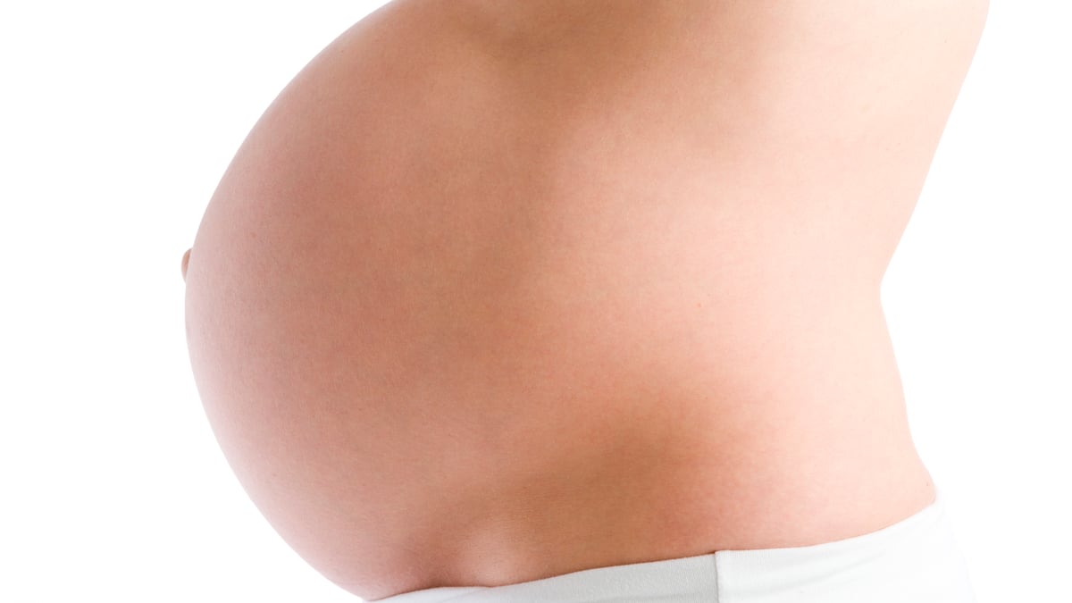 Depression är en av de vanligaste komplikationerna under graviditet. I en studie på Akademiska sjukhuset ska man utvärdera om magnetstimulering kan vara en effektiv, alternativ behandlingsmetod.