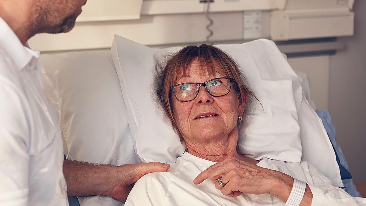 Vård på strokeavdelning minskar död och sjuklighet med fem procent och har högsta prioritet enligt de nationella riktlinjerna för stroke. Trots pandemin har Akademiska sjukhuset lyckats förbättra direktinläggningar från 67 procent 2017 till över 90 procent i år. Foto: Johan Alp