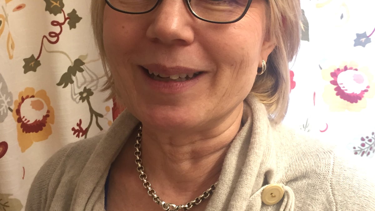 Arja Harila-Saari, professor och barncancerläkare på Akademiska barnsjukhuset
