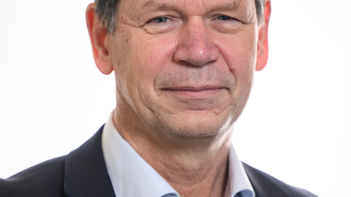 Henrik Lindman, verksamhetschef Blod- och tumörsjukdomar, Akademiska sjukhuset