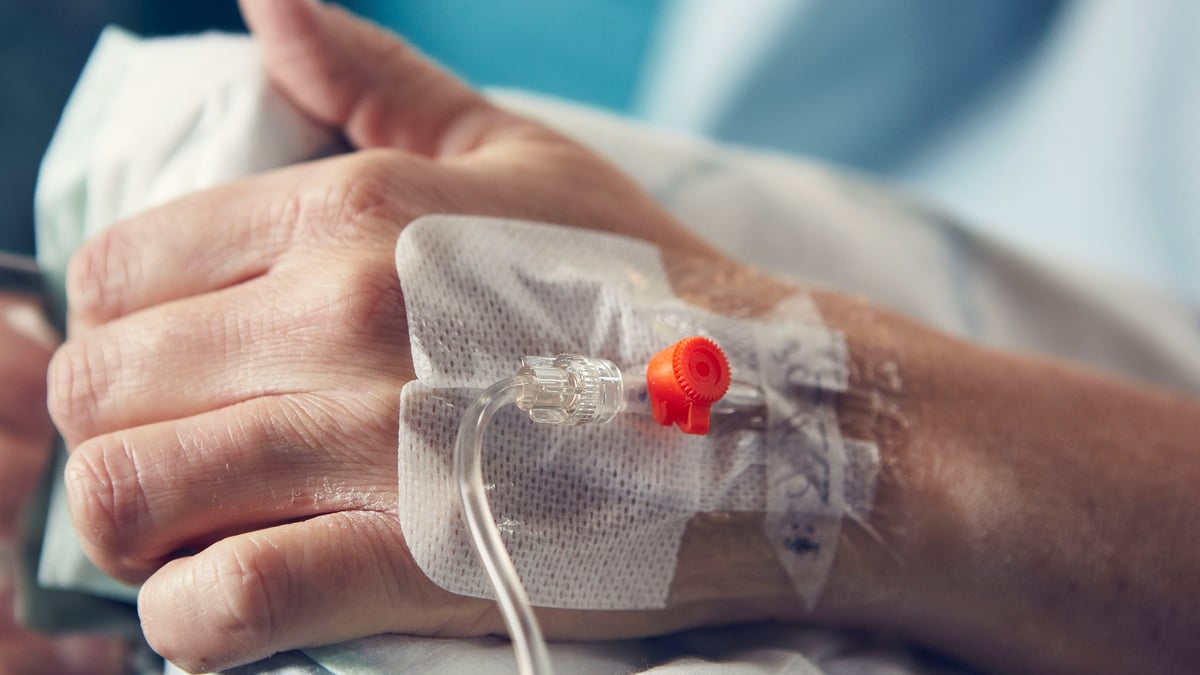 En klinisk studie vid bland annat Akademiska sjukhuset visar att immunterapi med Rituximab, som komplement till kortison vid Myastenia Gravis, kraftigt minskar risken för att sjukdomen förvärras. Fotograf: Johan Alp