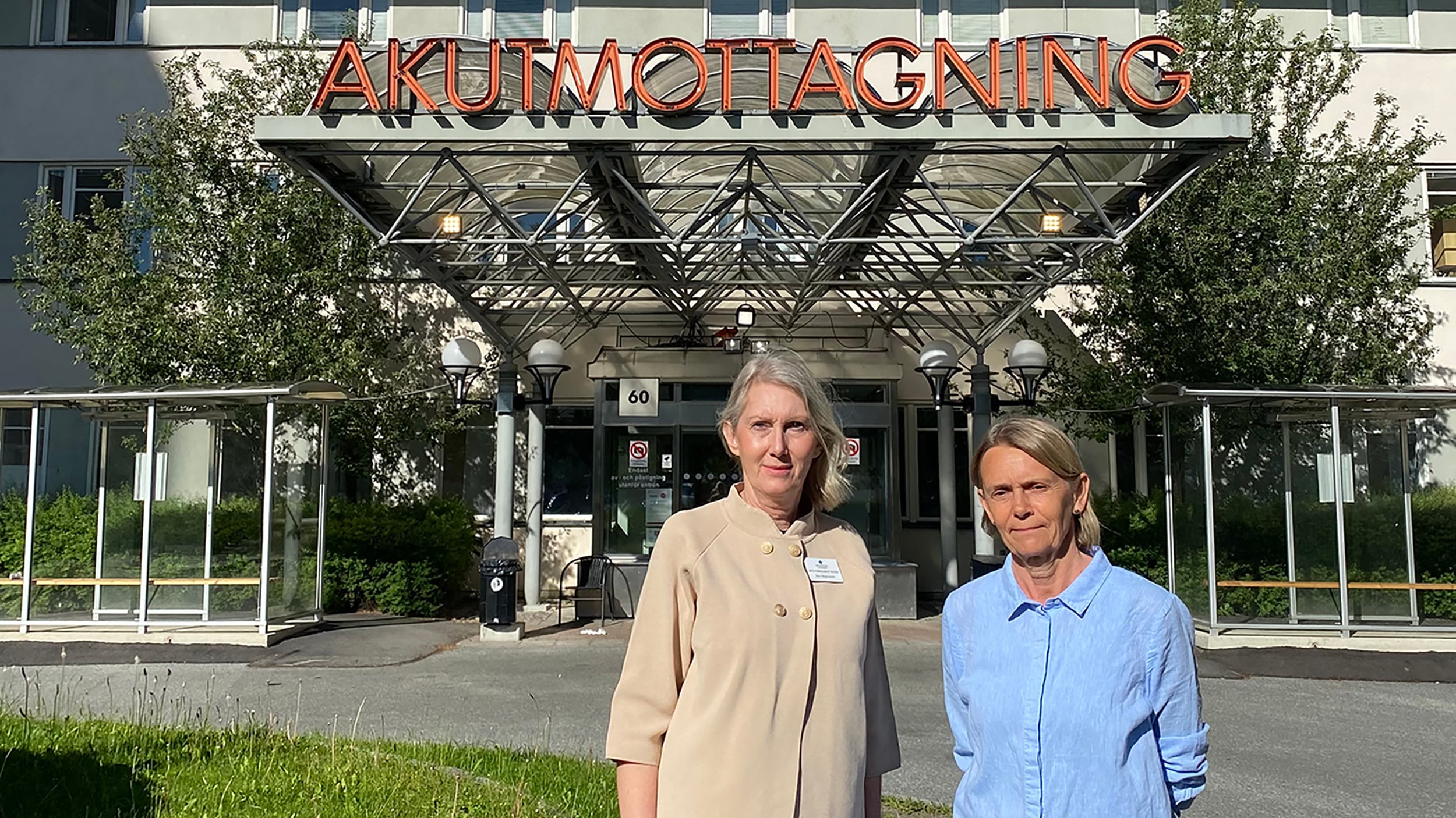 Många personer med beroende och annan sjuklighet uppsöker ofta akutmottagningar. Efter sommaren startar specialistpsykiatrin vid Akademiska sjukhuset två pilotprojekt tillsammans med Enköpings och Tierps kommuner för att förbättra samverkan och erbjuda mer synkat stöd. På bilden syns från vänster Åsa Magnusson, bitr verksamhetschef beroende- och neuropsykiatri, och Karin Lindersson, projektledare för samsjuklighetsprojektet.