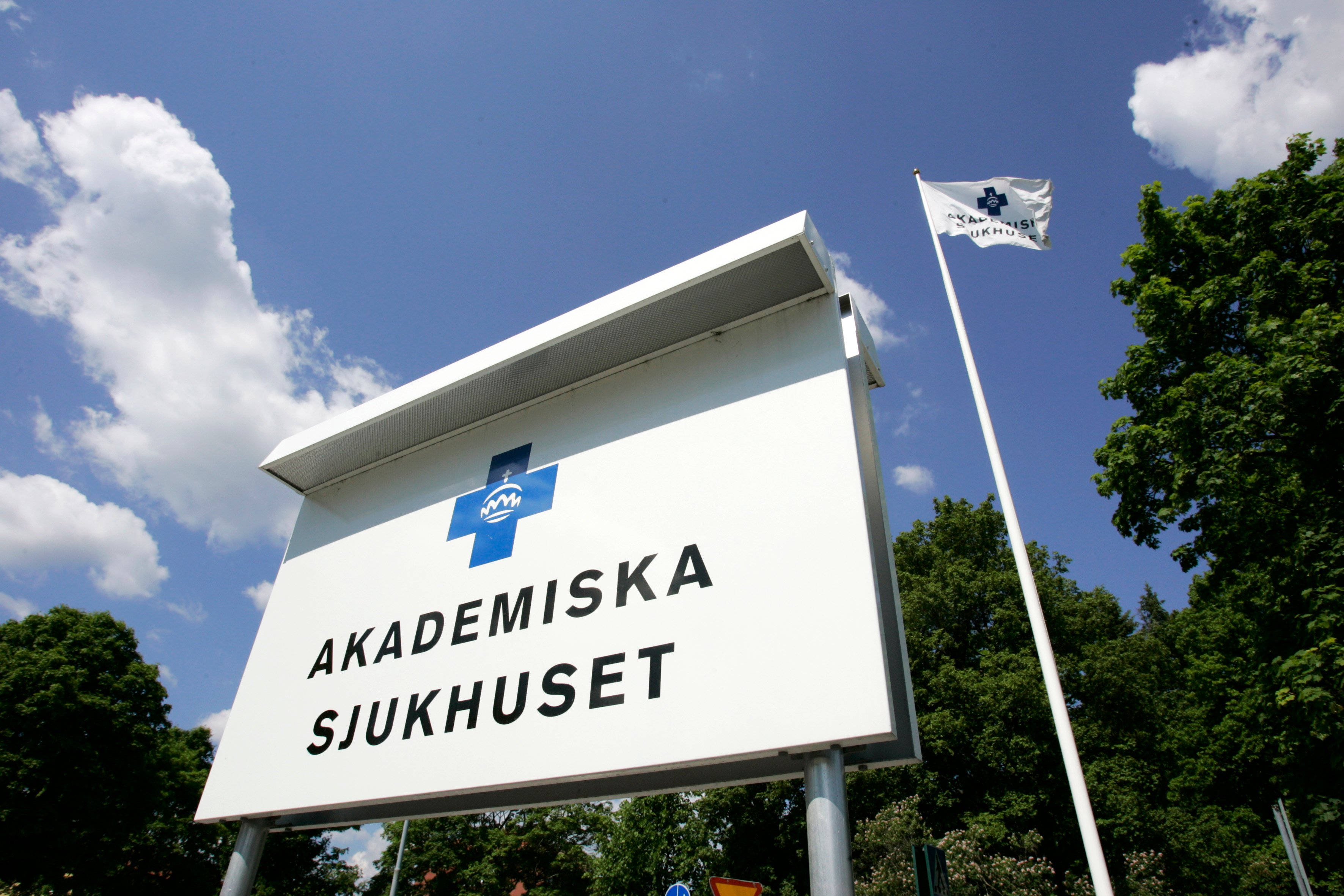 Cirka 700 patienter vårdas årligen inom neurointensiven på Akademiska. Forskning bidrar till mer individualiserad behandling vid svåra skallskador.