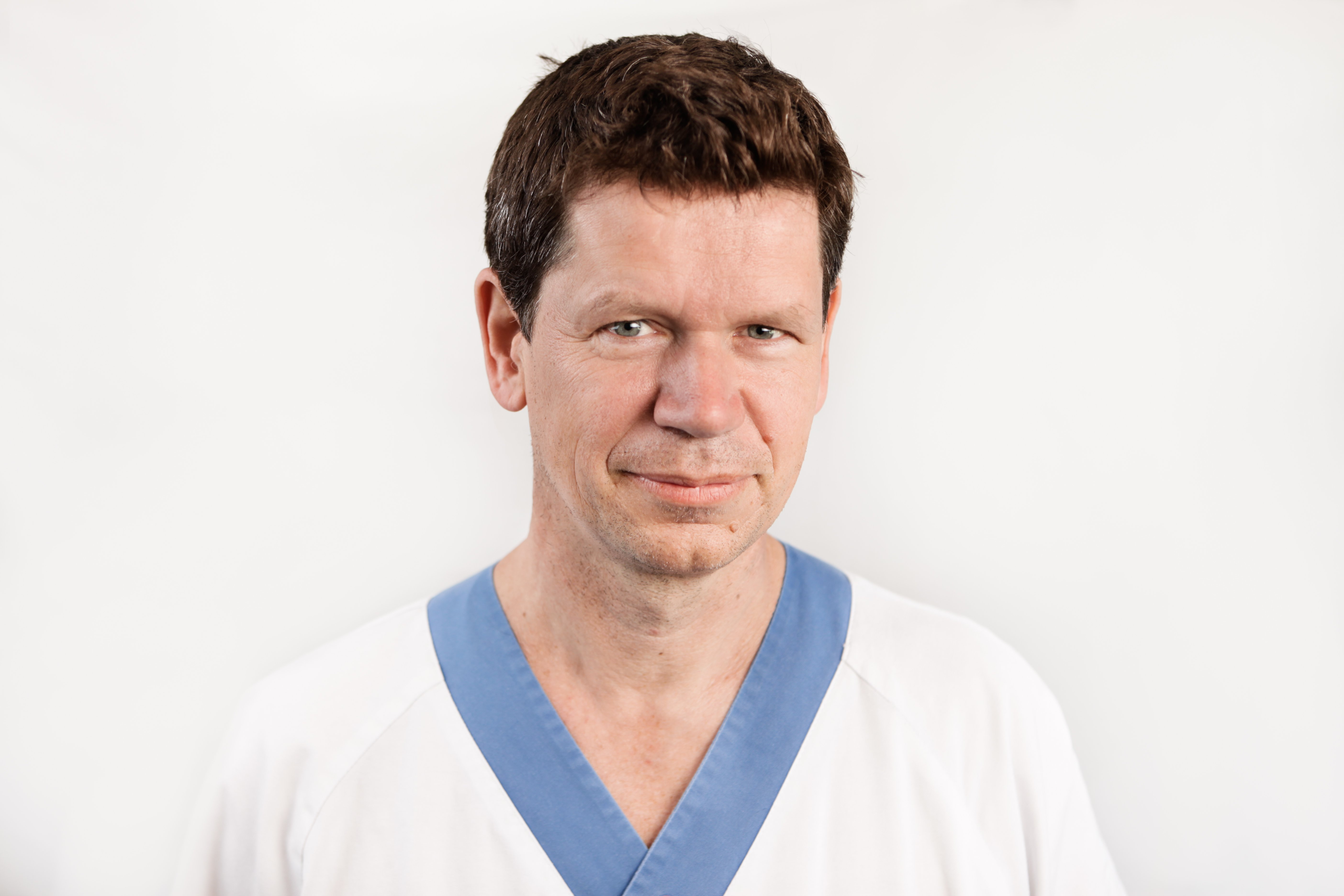Henrik Lindman, överläkare i onkologi och expert på bröstcancer