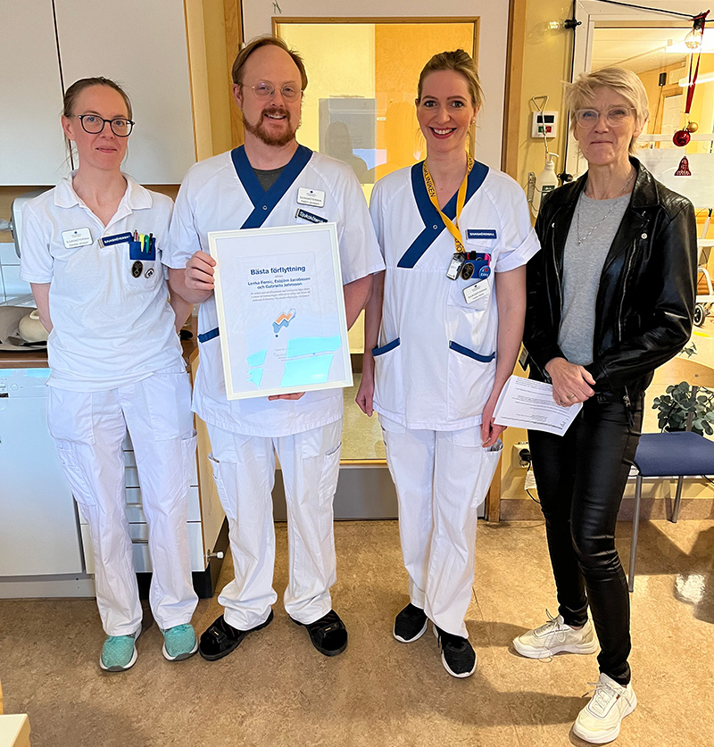 Personal på urologen tillsammans med sjukhusdirektör.