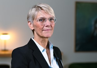 Marianne, sjukhusdirektör